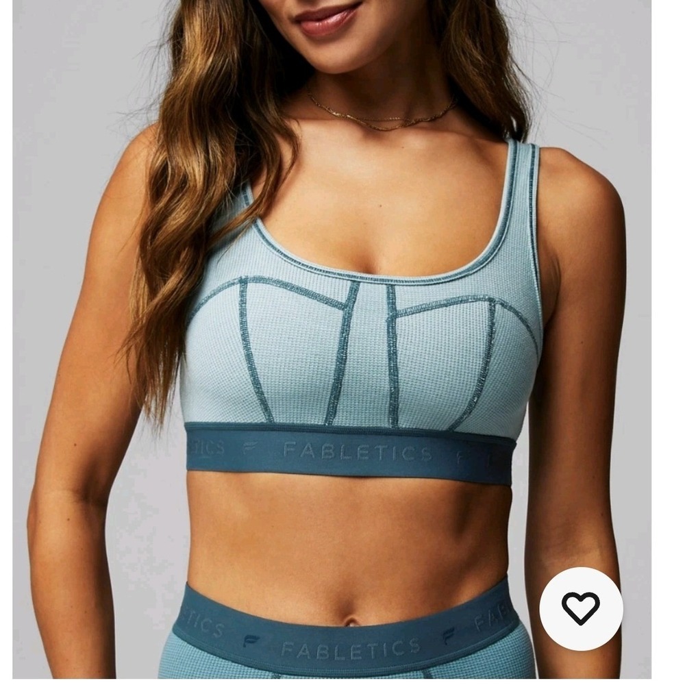Fabletics Women's Light Blue Waffle Knit Sports‎ Bra Scoop Neck Athletic Top L